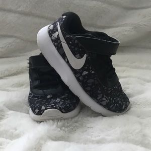 VGUC Nike Toddler Sneakers